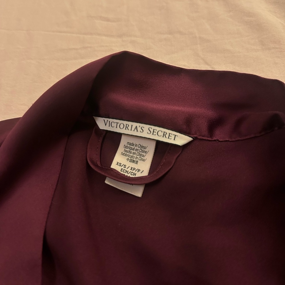 Victoria Secret Silk Robe - Picture 2 of 4